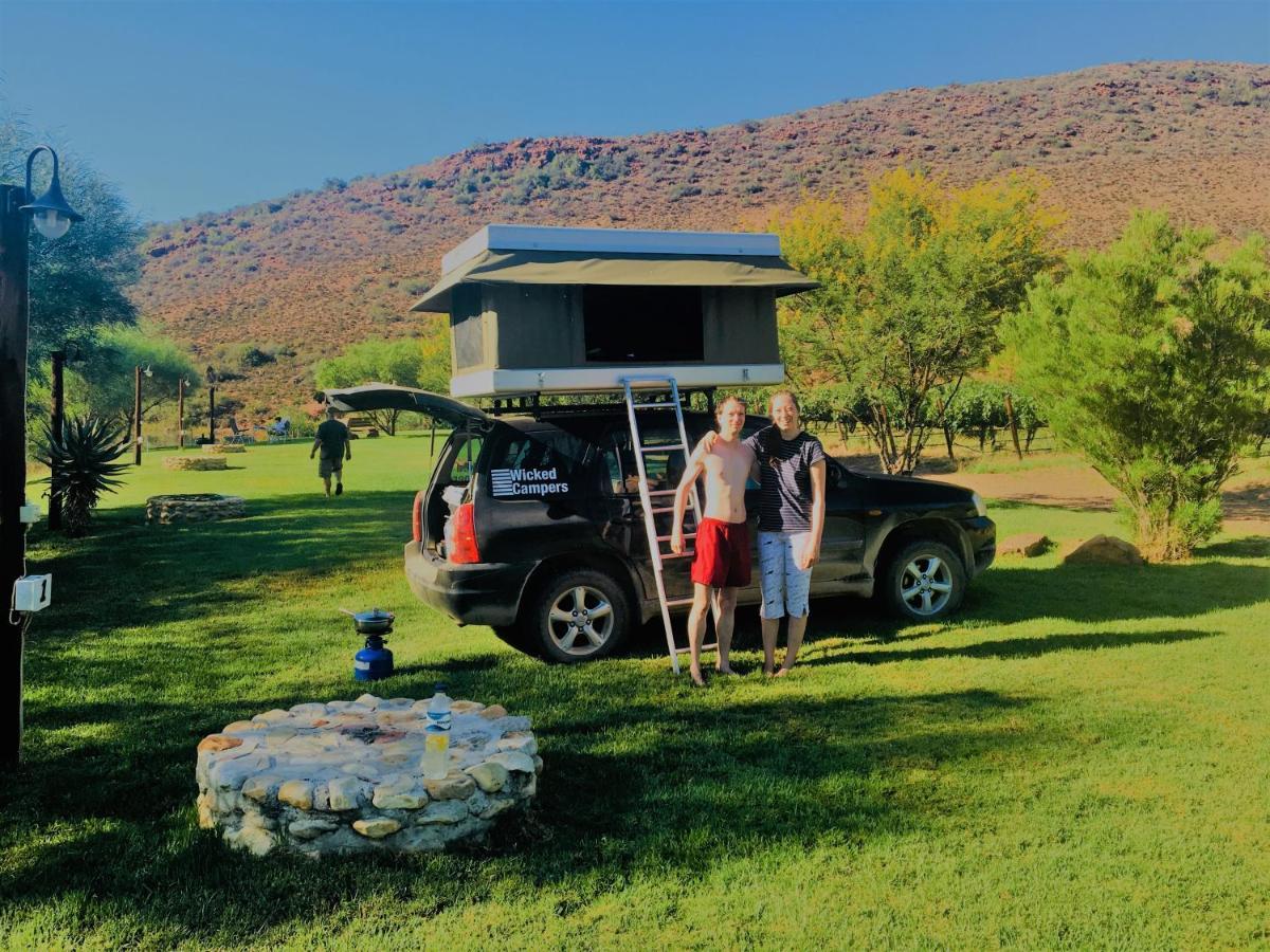 Oaksrest Vineyards Guest Farm Ladismith Exterior photo